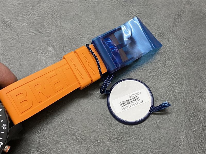 202457162236906 1000